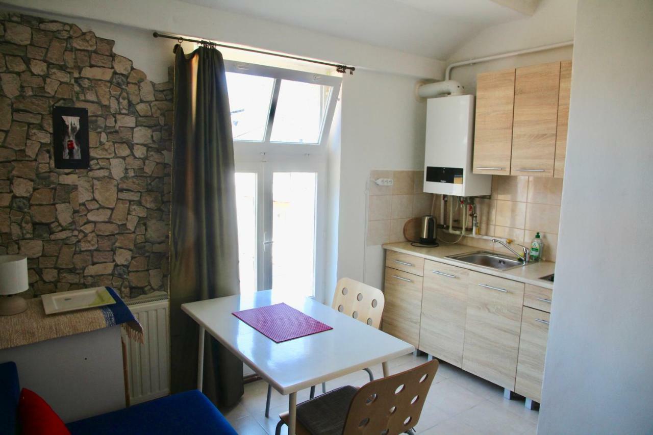 V Centru Mesta Apartment Karlovy Vary Exterior photo